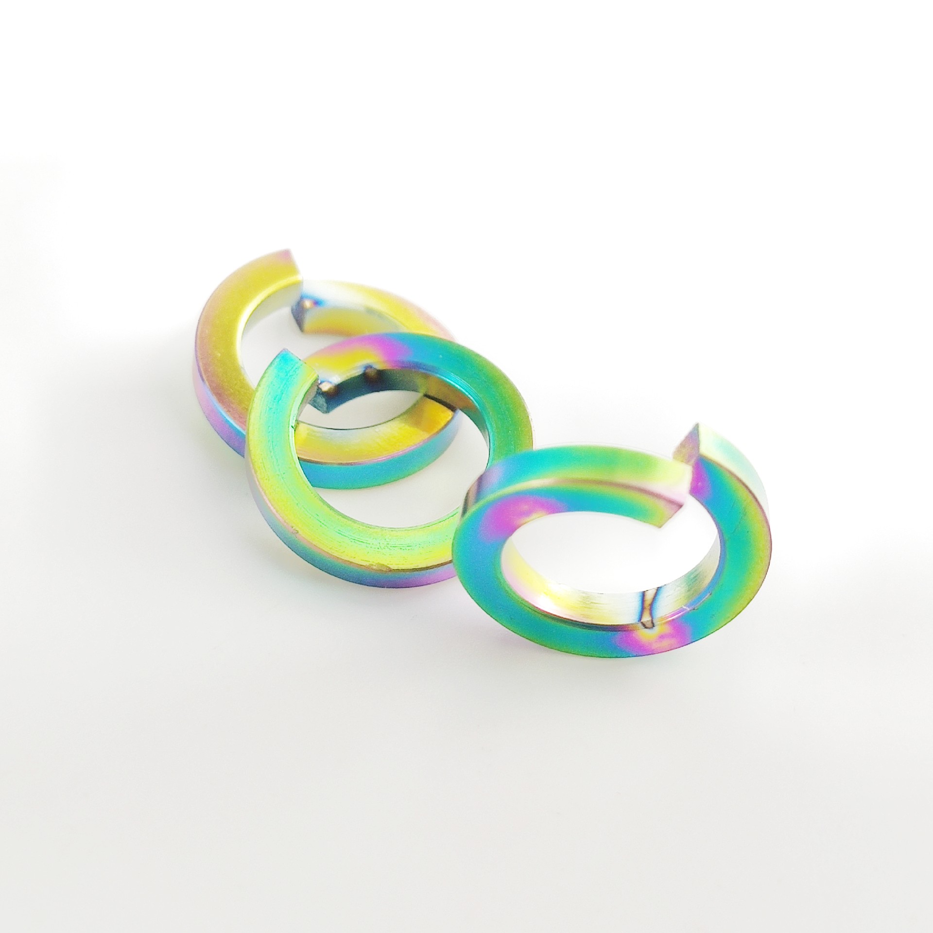 Titanium Spring Lock Washers.jpg Titanium Spring Lock Washers.jpg